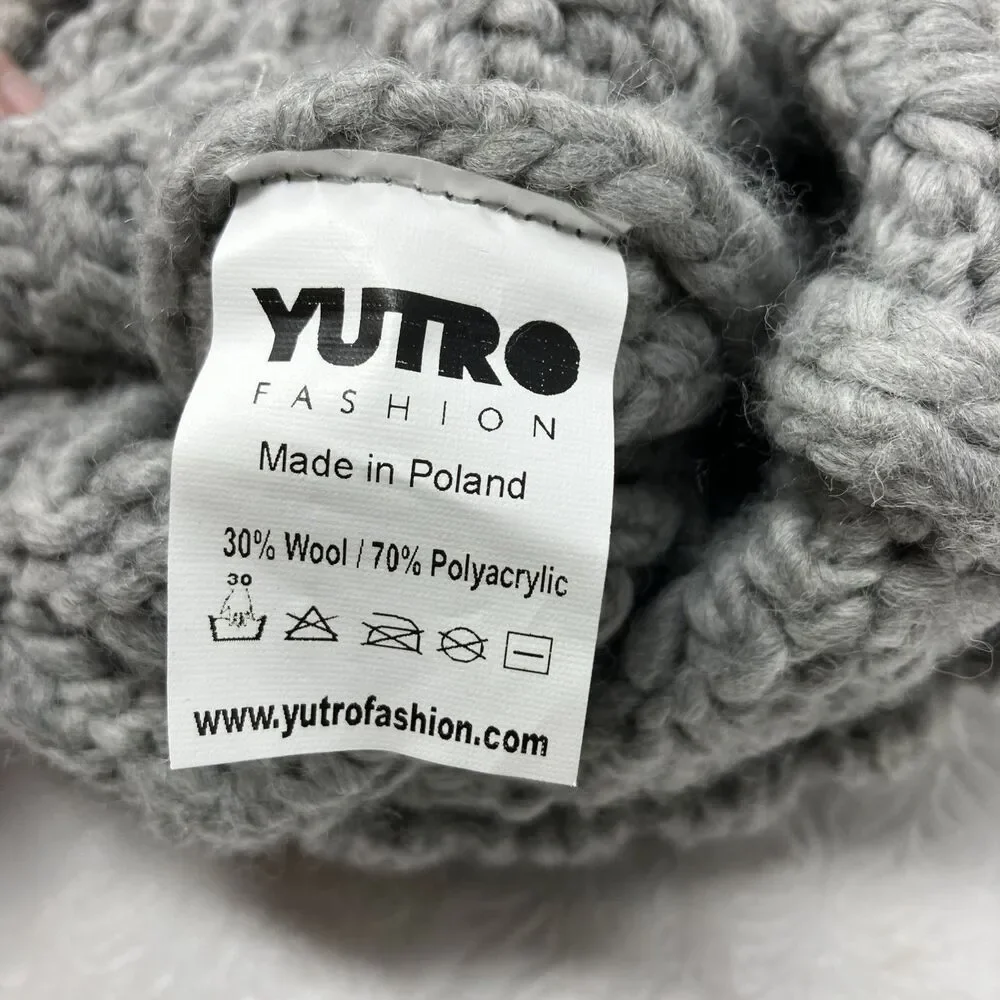 Wool Blend Beanie Hat Pom Knit Ski Hat Cuff Gray Yutro Poland Vintage